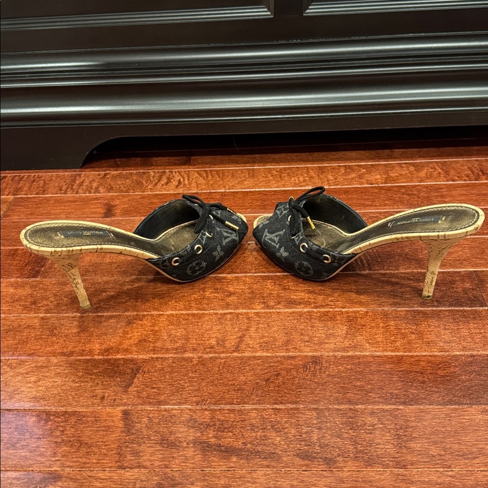 Louis Vuitton Women's Heels - Picture 5 of 6